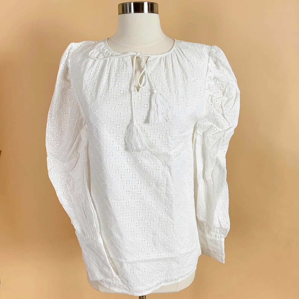 En Saison Women's White Eyelet Puff Sleeve Blouse Small